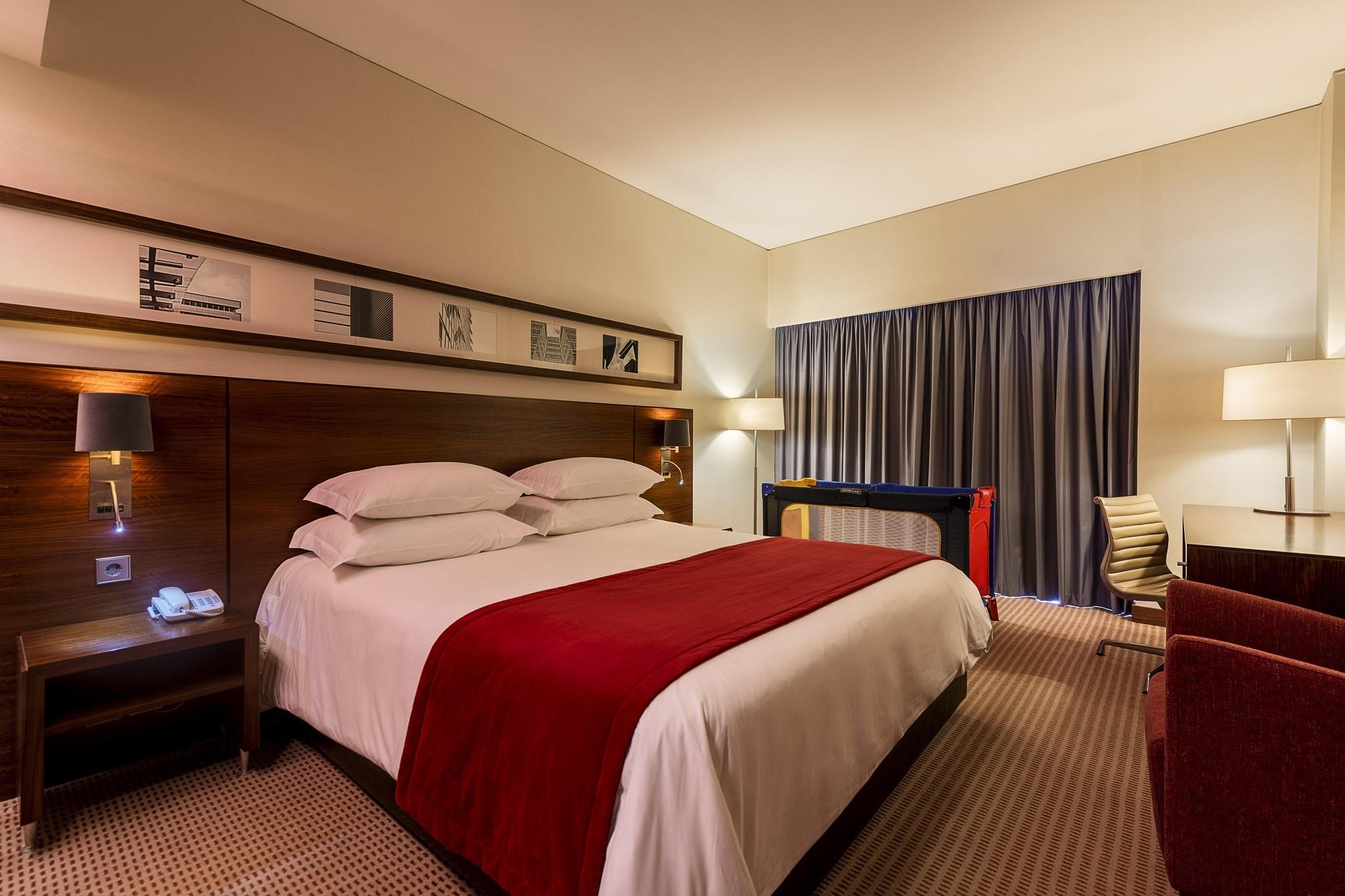Lagoas Park Hotel Porto Salvo  ภายนอก รูปภาพ