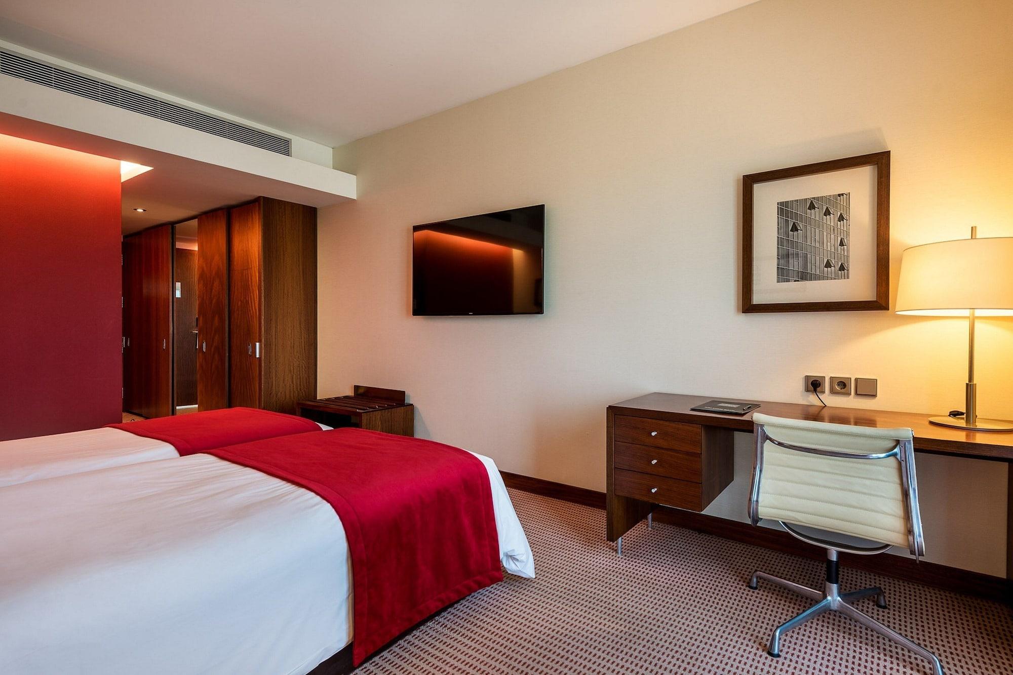 Lagoas Park Hotel Porto Salvo  ภายนอก รูปภาพ