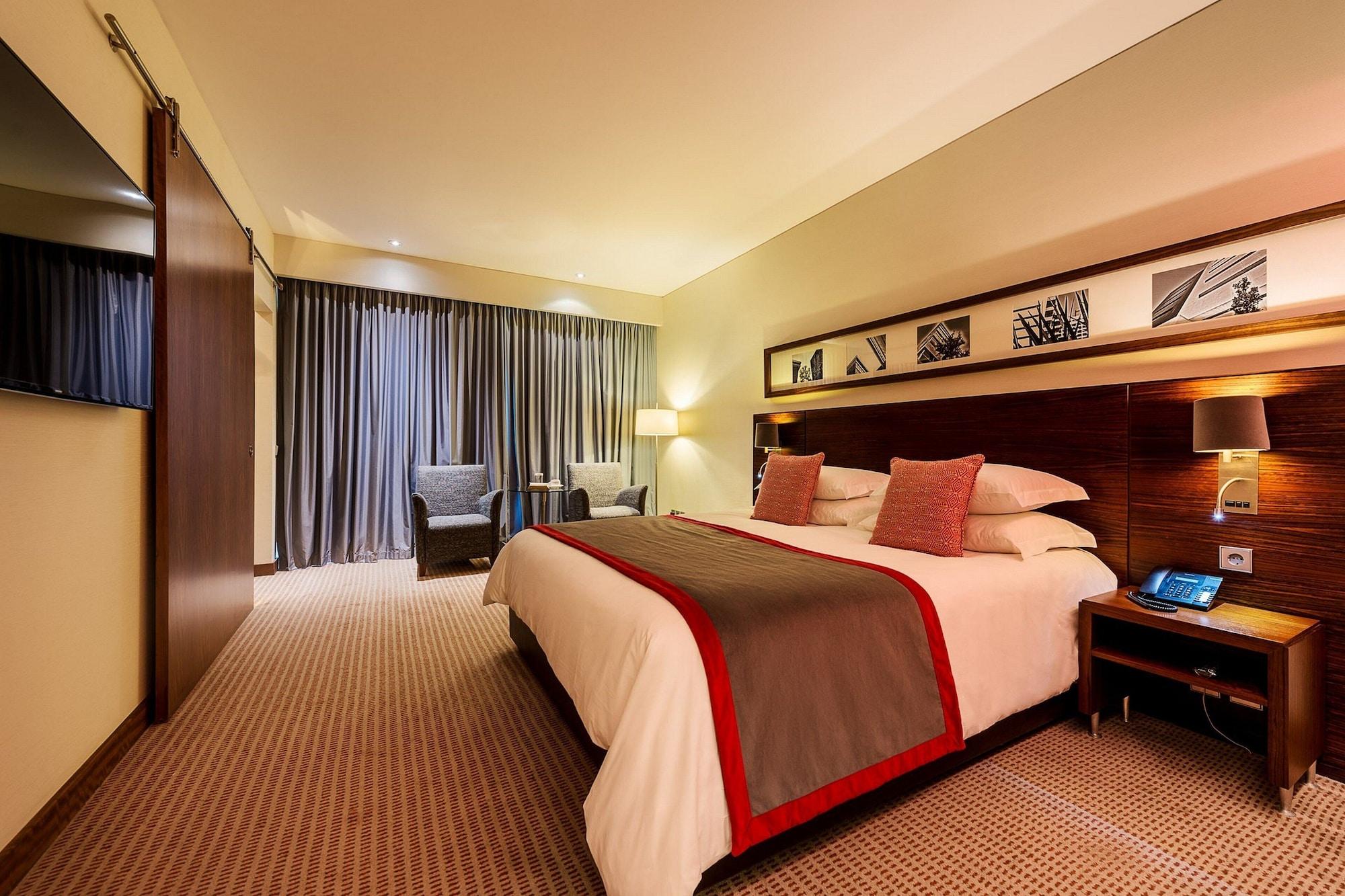 Lagoas Park Hotel Porto Salvo  ภายนอก รูปภาพ